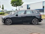 BMW 2 Active Tourer 220 i Luxury Line*Autom.*Navi*RF - BMW 220 aus 2022