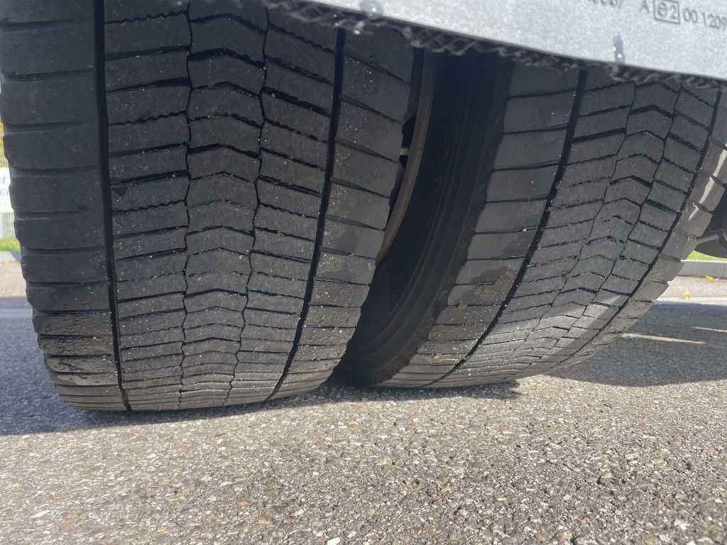 Fahrzeugabbildung DAF FT XG 480 LD