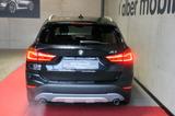 BMW X1 xDrive 25 i xLine 1 HAND HEADUP PANO HARMANKA - BMW X1: 25i