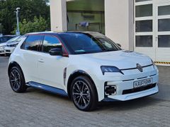 Fahrzeugabbildung 5 Electric 120 Urban Range Iconic Five