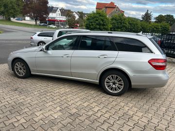 Mercedes E 220 - 5
