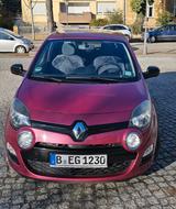 Renault Twingo - sehr guter Zustand wenig Kilometer  - Renault Twingo von privat