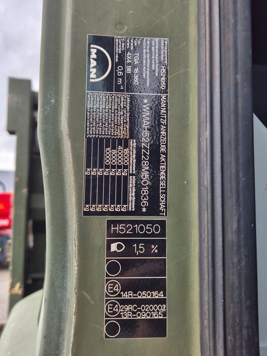 Fahrzeugabbildung MAN TGA 18.360 4x4 BB Pritsche Single Bereifung