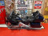Honda GL1800 GOLD WING DELUXE AIRBAG  - HONDA MOTORRAD