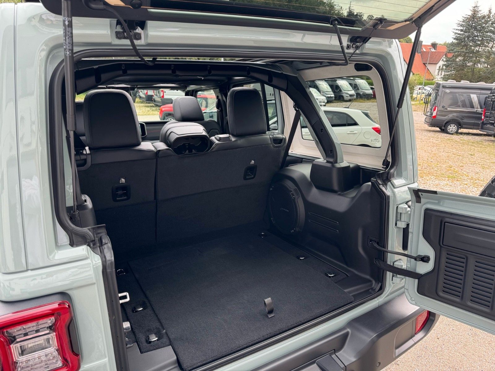 Fahrzeugabbildung Jeep Wrangler Unlimited Rubicon SkyOneTouch 2xKamera