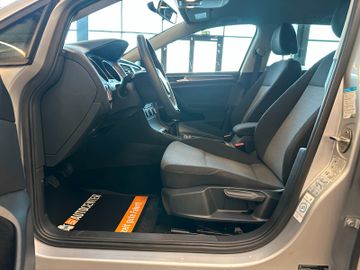 Volkswagen Golf VII Variant Trendline BMT *Bi-Xenon*Klima*