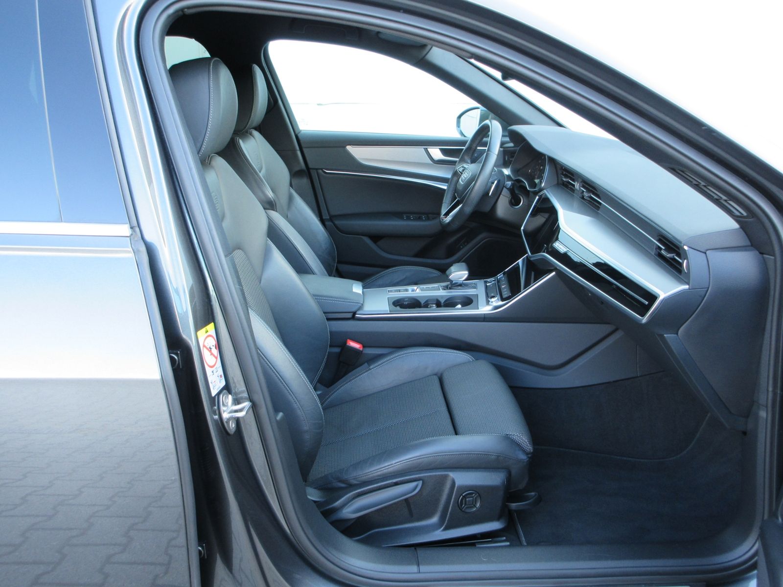 A6 Avant Sport 45 TFSI 265 PS qu. S-tr. S-LINE E