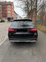 Mercedes-Benz GLC 250 4MATIC AMG Line Autom. AMG Line - schwarze Mercedes-Benz GLC-Klasse