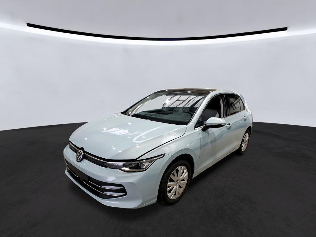 Volkswagen Golf 1.5 eTSI Style DSG Multimedia+Pano+R-Kam+Le