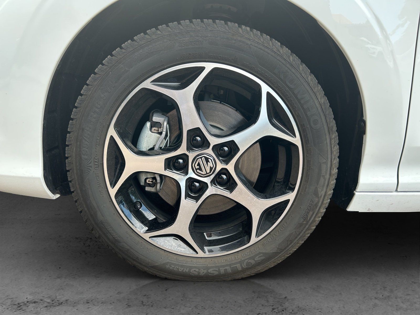 Fahrzeugabbildung MG MG3 HEV Comfort