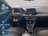 Hyundai i30 i30 1.4 T-GDI*LED*NAVI*SHZ*KAMERA*GARANTI... - Hyundai mit Benzin-Antrieb: Kombi, Automatik