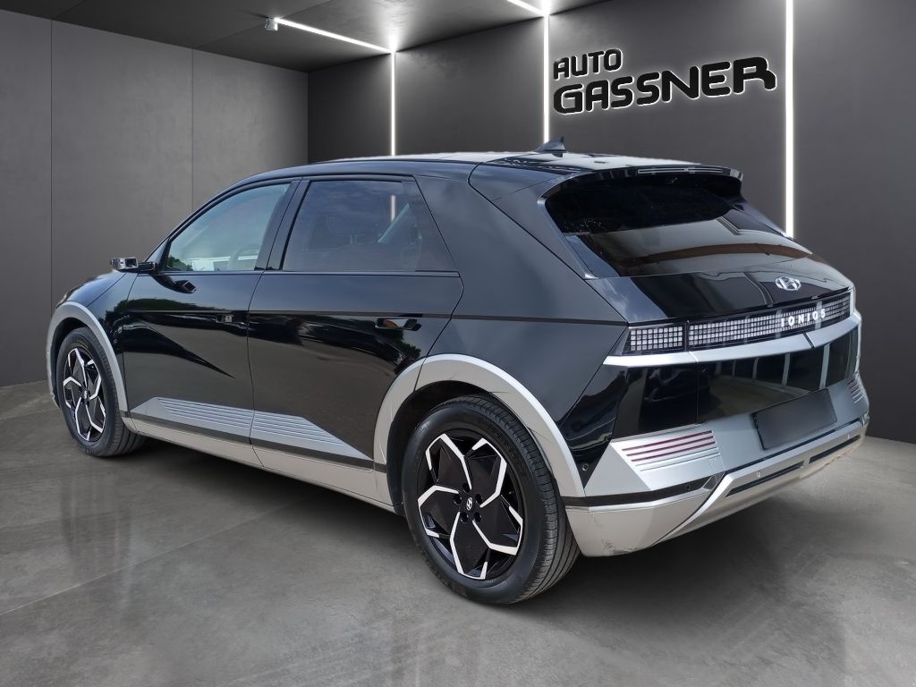 Fahrzeugabbildung Hyundai IONIQ 5 77,4 Allrad UNIQ Relax+Kamera+Panoramad