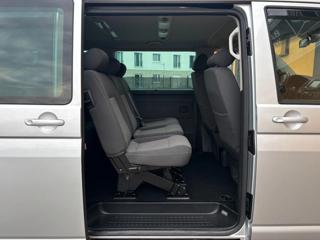 Volkswagen T5 Caravelle