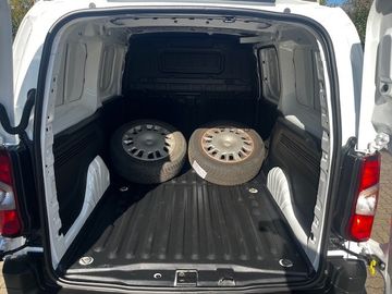 Opel COMBO CARGO  EURO 6D MANUELLES 6-GANG-GETRIEBE