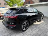 Audi e-tron 55 quattro S line S line AHK MATRIX B+O  - Audi e-tron von privat