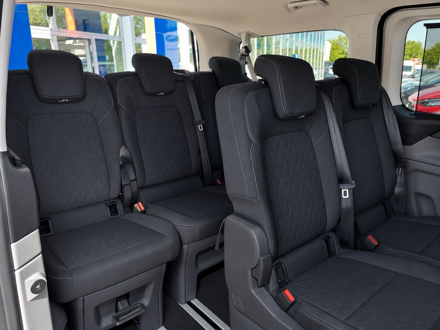 Ford Tourneo Custom - Bild 6
