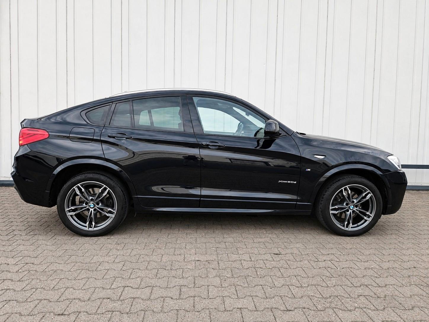 BMW X4 xDr 20d* M SPORT*HUD*NAVIPROF*ACC*KAMERA