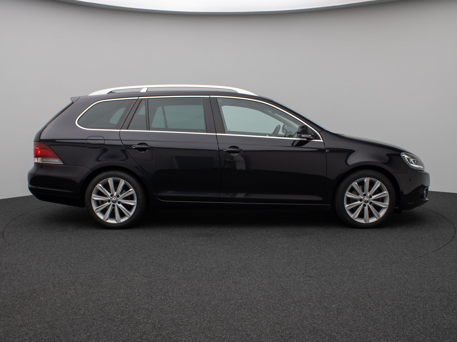 Fahrzeugabbildung Volkswagen Golf VI Variant Highline Kamera Panorama Bi-Xeno