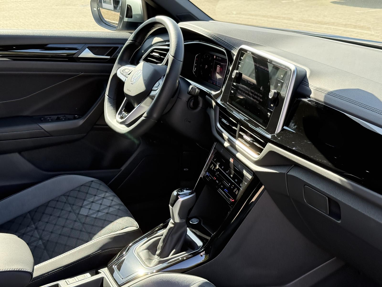 Volkswagen T-Roc R-Line,18-Zoll,IQ-Drive,R.Kam,Kessy,Side., миниатюра 28