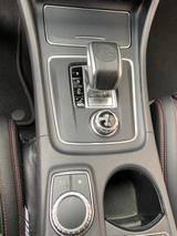 Mercedes-Benz A 45 AMG Mercedes-AMG A 45 4MATIC DCT Merced... - : Mercedes