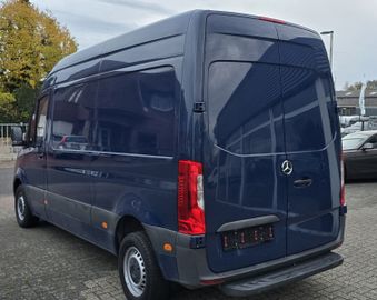 Mercedes Sprinter - 2