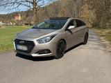 Hyundai i40 1.7CRDi Premium Automatik Getr... - Hyundai i40 von privat