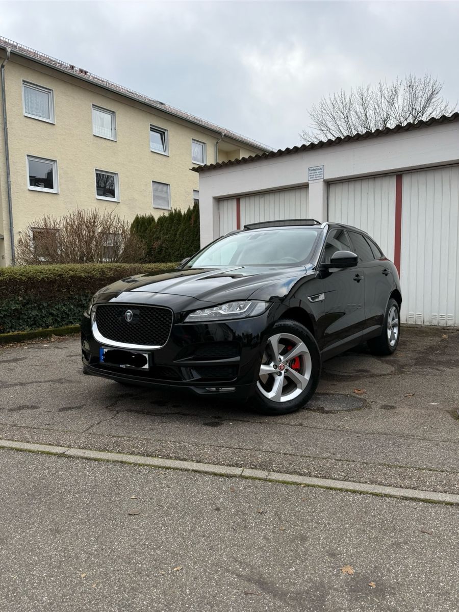 JAGUAR F-Pace