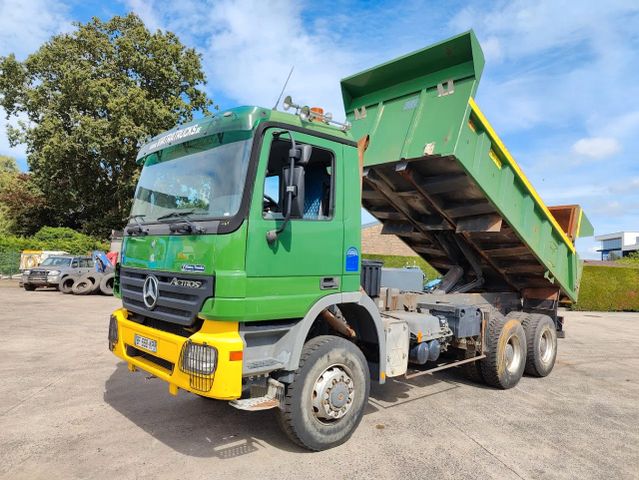 Mercedes-Benz Actros 3332 AK 6X6 KIPPER