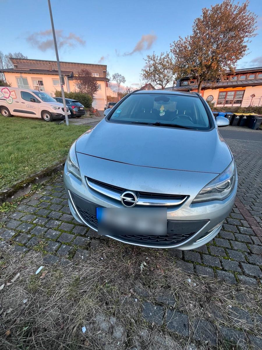 Opel Astra 2013 — photo 5