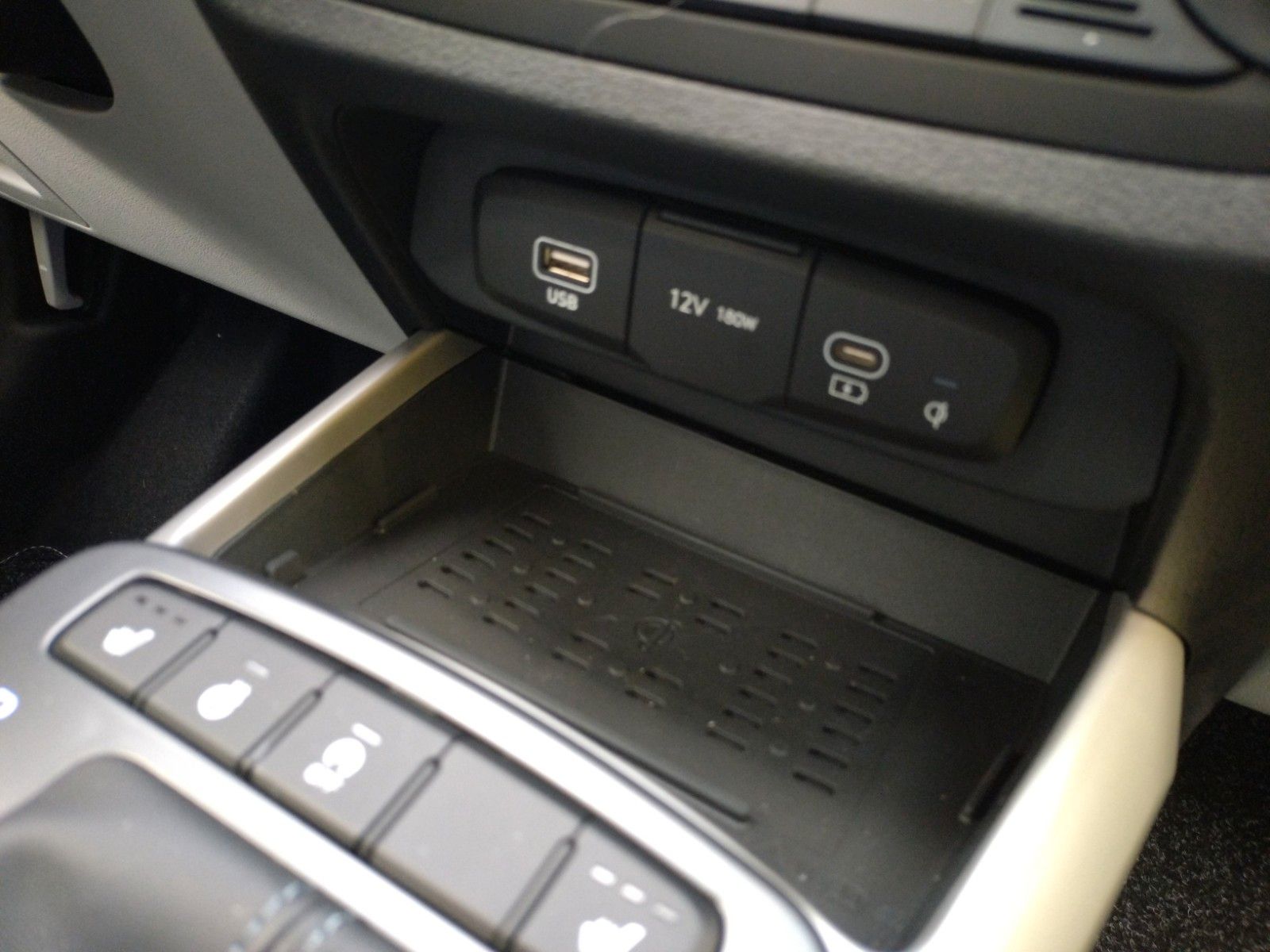 Hyundai i10 - Bild 25