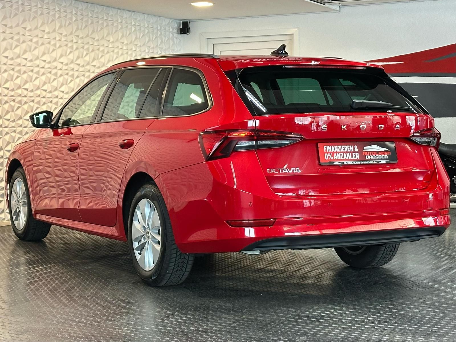 SKODA Octavia 1.5TSI AMBITION LED#ACC#SPUR#VIRTUAL#DAB - Image 5