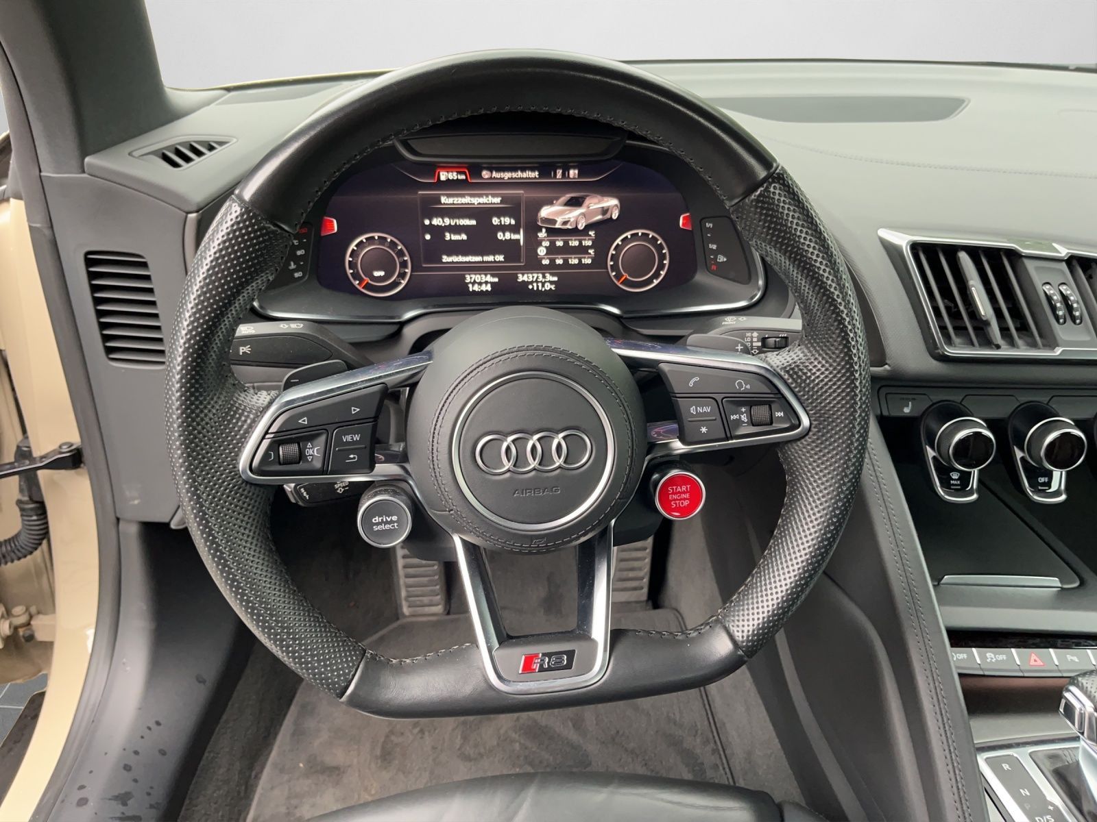 Audi R8 - Bild 10
