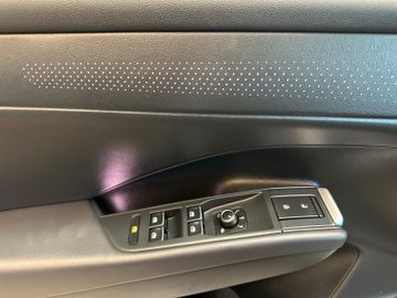 MYAUTOCENTER – Gebraucht- und Jahreswagen mit Werkstattservice in Pfaffenhofen Volkswagen T-Roc Style *1.HAND*19%MWST*ALCANTARA*CARPLAY*