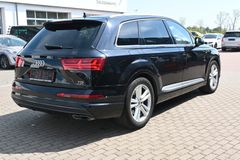 Fahrzeugabbildung Audi Q7 3.0 TDI quattro*STDHZG*PANO*BOSE*ACC*AHK