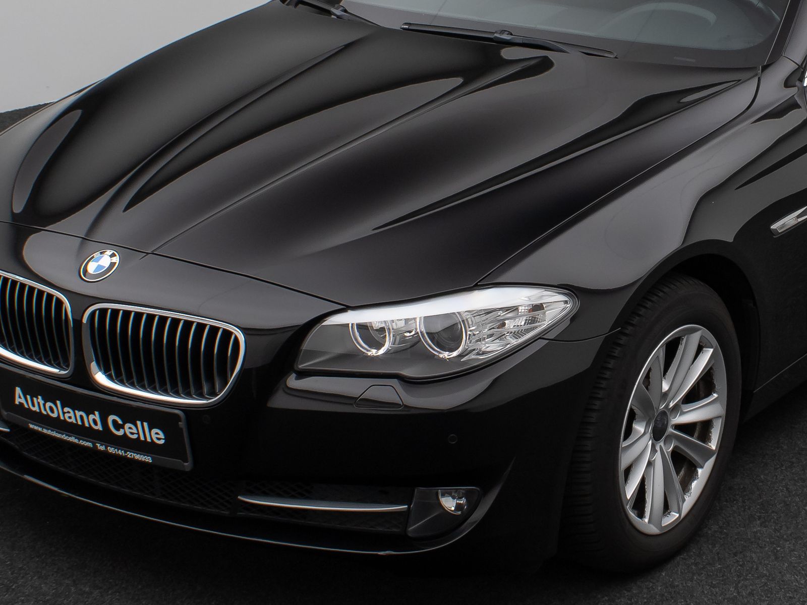 Fahrzeugabbildung BMW 520d Lim. Sitzhzg Navigation PDC Klima Bluetooth