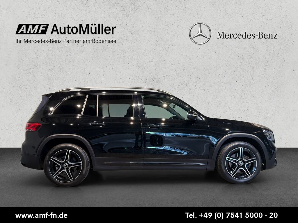 Mercedes-Benz GLB 220