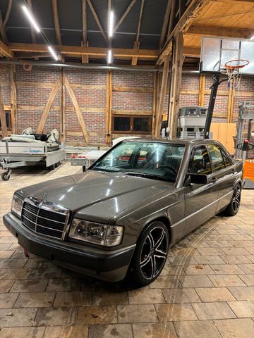 Mercedes-Benz Mercedes 190e W201