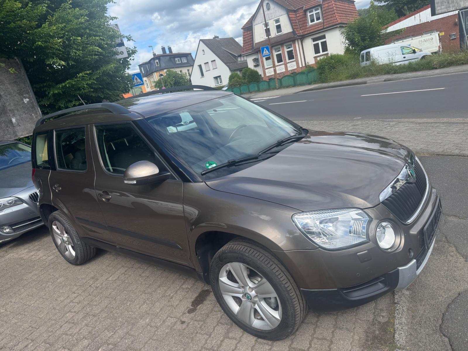 Skoda Yeti 2.0 TDi DSG Automatik 4 × 4 navi euro 5