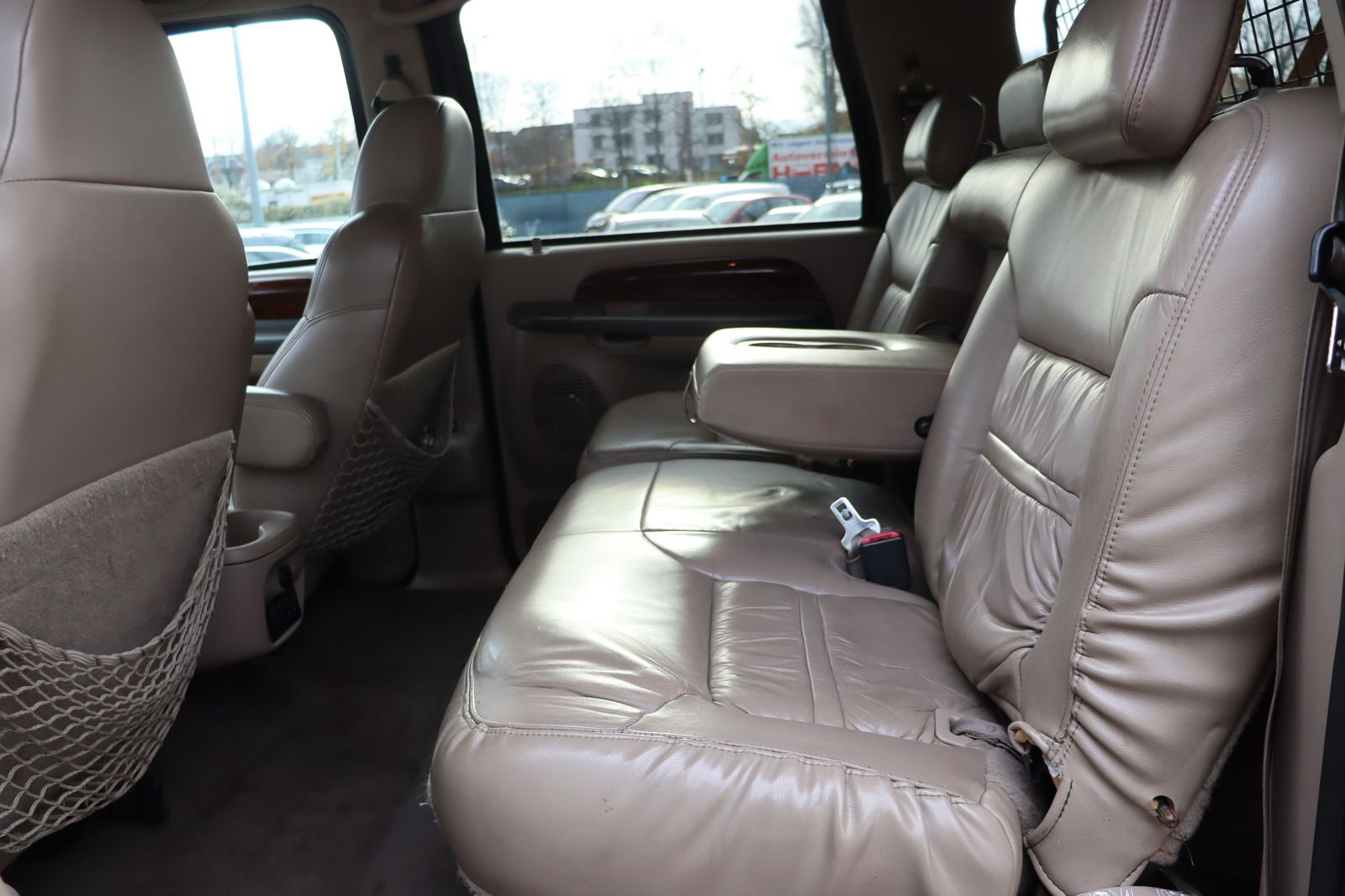 Fahrzeugabbildung Ford Excursion * HU/AU 02.26 * Sitzhzg. * Rückfahrk.