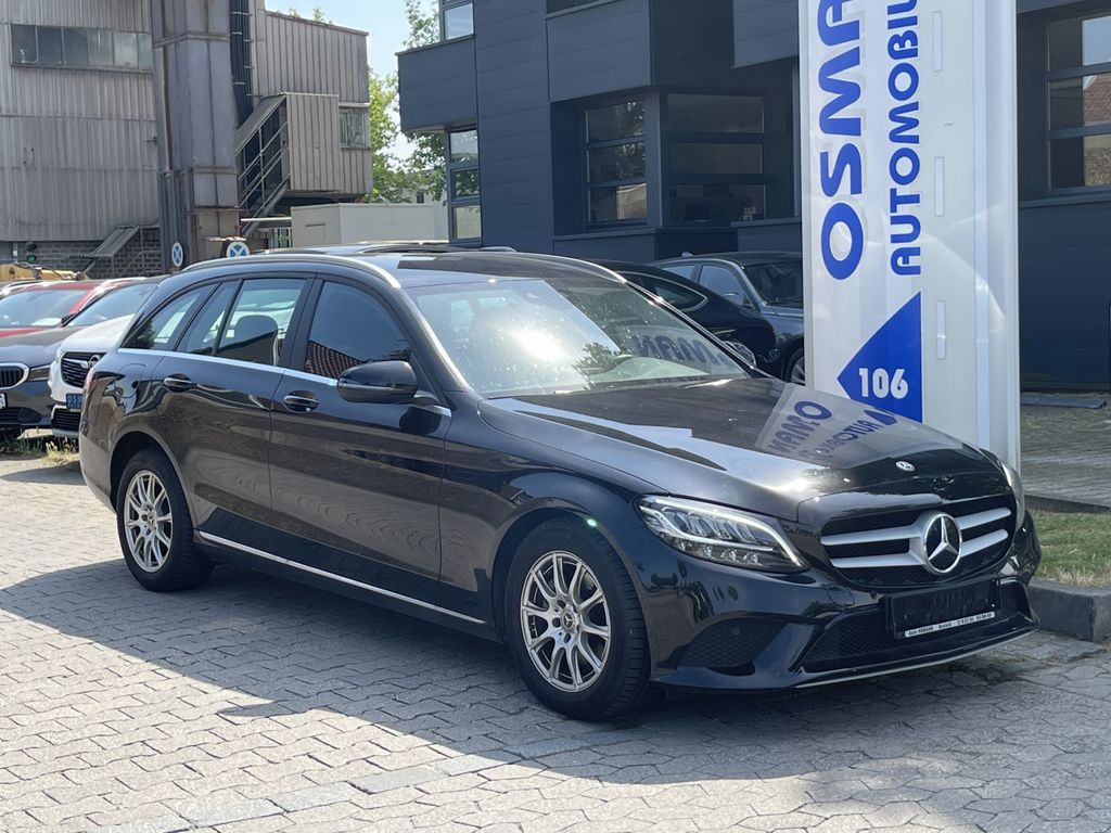 Image of Mercedes-Benz C 200