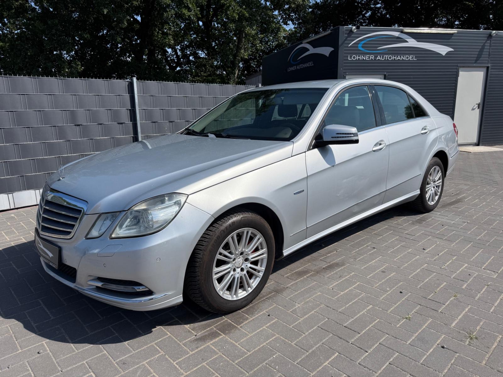 Mercedes-Benz E 220 CDI BlueEfficiency/XENON/BT/TEMP/SHZ