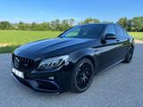 Mercedes-Benz Perf.AGA, Reifen neu, kein OPF, Headup, Ab.Temp - Mercedes-Benz C 63 AMG: Schwarz, Limousine