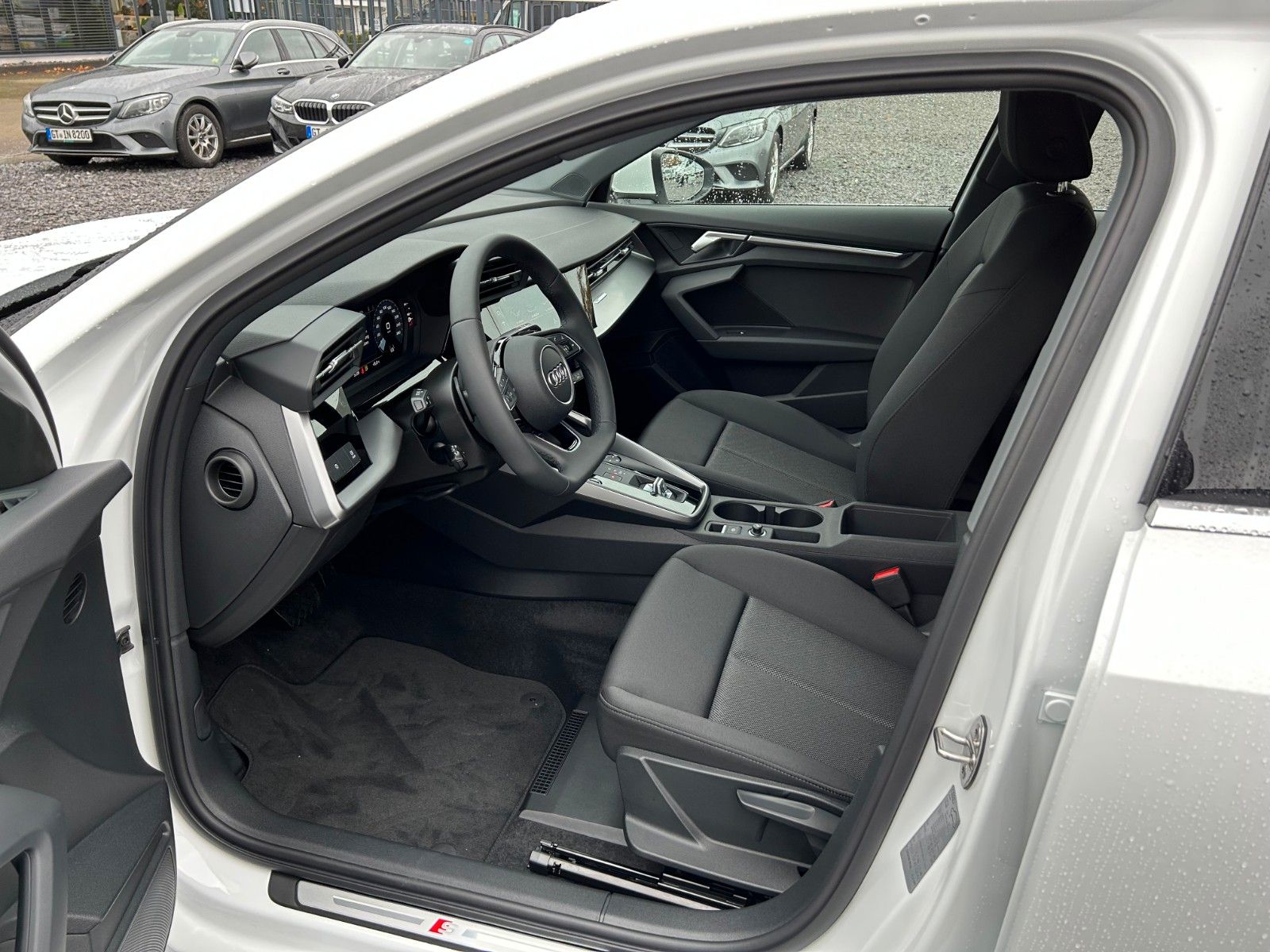 Fahrzeugabbildung Audi A3 Sportback 35 TFSI S-Tronic ACC LED Navi