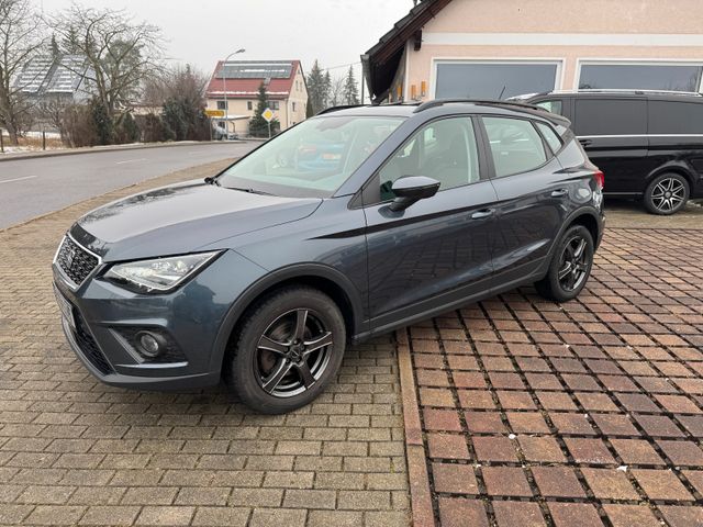 Seat Arona Style mit LED,Navi,DAB