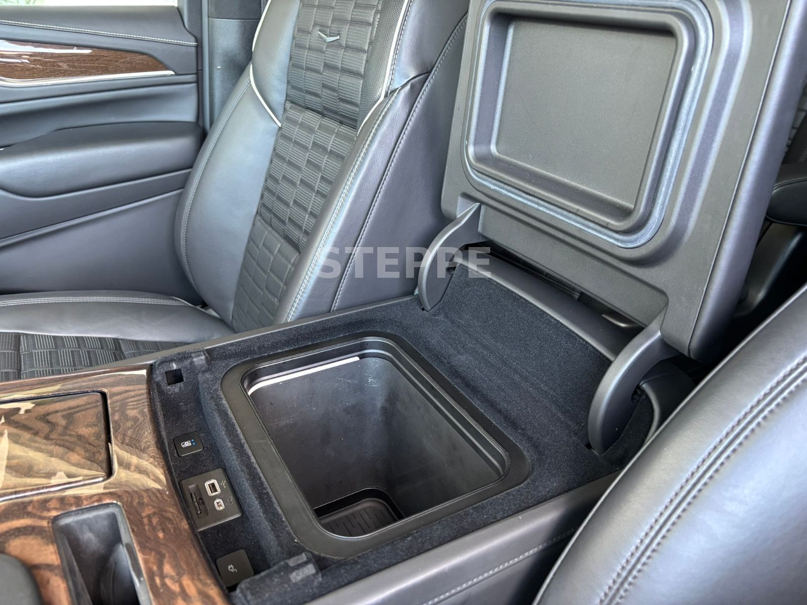 Cadillac Escalade 6.2 V8 Sport Platinum Luftfeder.EU-Navi