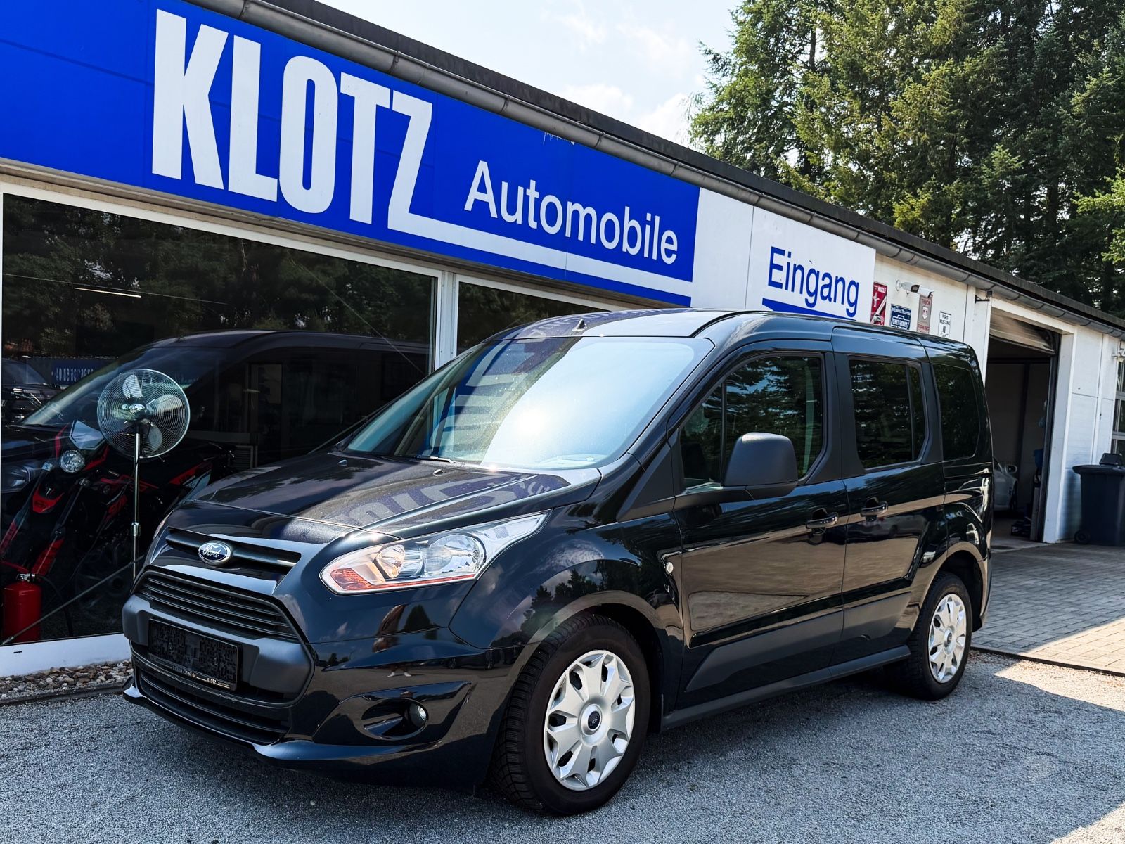 Ford Tourneo Connect 1.Hand