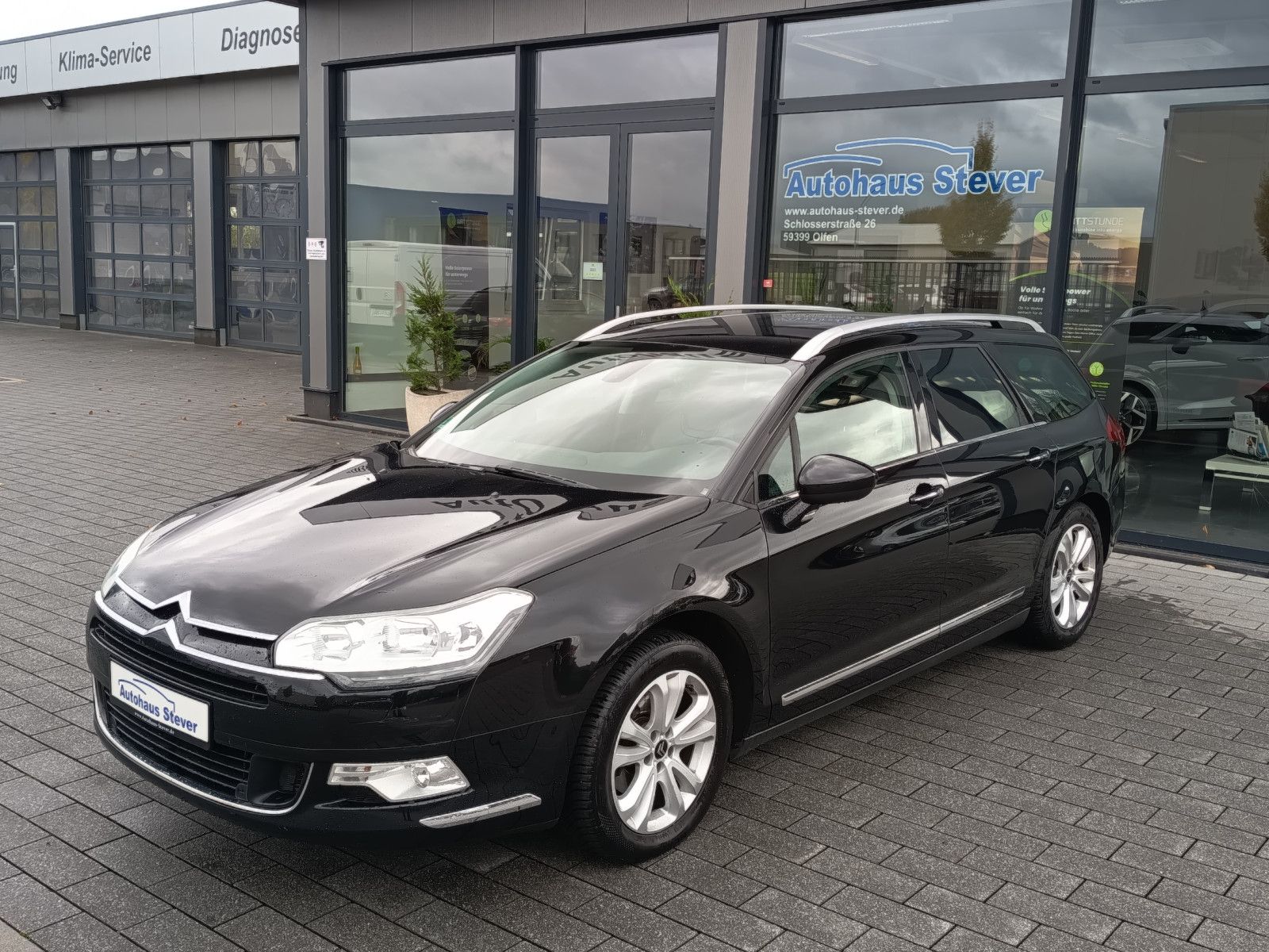 Fahrzeugabbildung Citroën C5 Tourer Exclusive NAVI KLIMAAUTO LEDER AHK SHZ