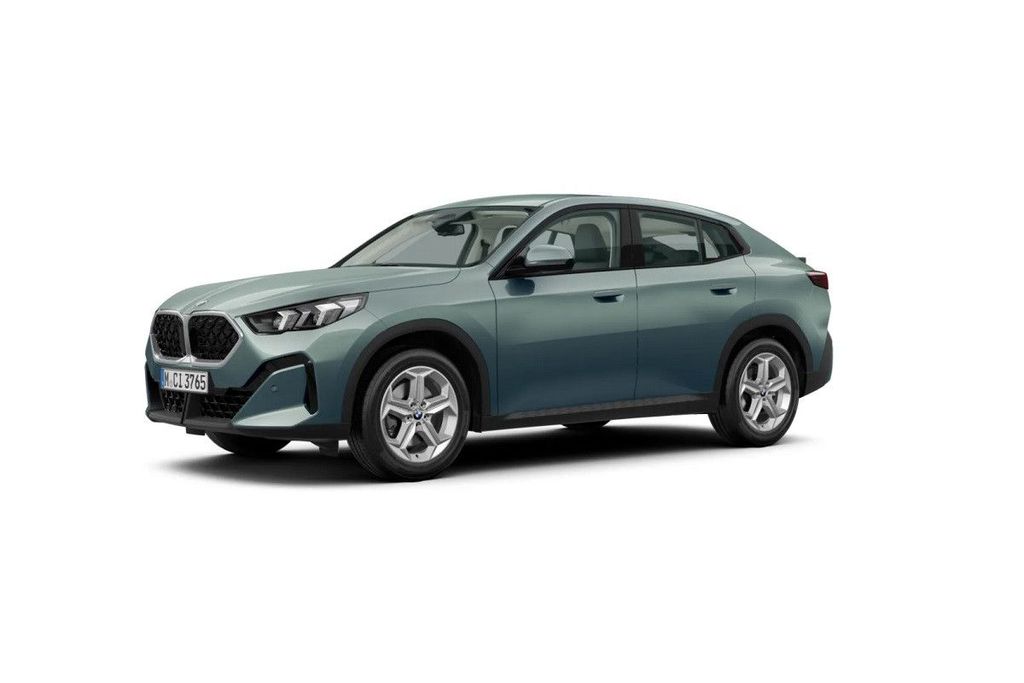 Image of BMW X2