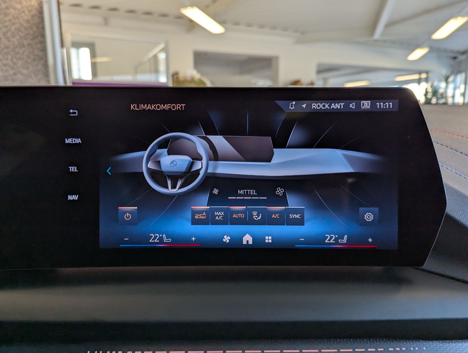 BMW 120 d M-Sport Panorama Driving Assistan-Plus AHK - Image 32