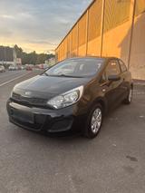 Kia Rio neu TÜV - Kia Rio in Wuppertal